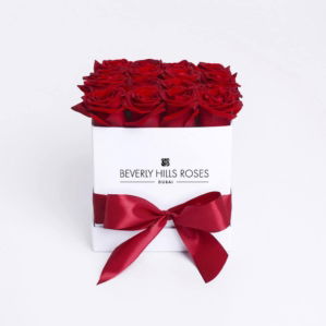 Red Roses Dubai in "Hollywood" in Square White Rose Box