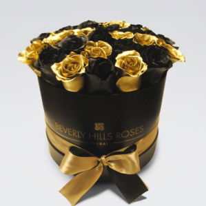 Online Florist Dubai "Black Star" in Medium Black Box