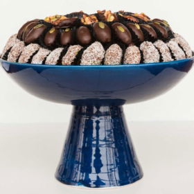 Mirzam Classic Chocolate Dates Tray Blue