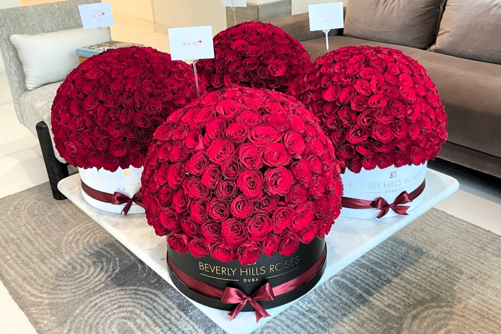 200 Red Roses Globe in Black or White Box